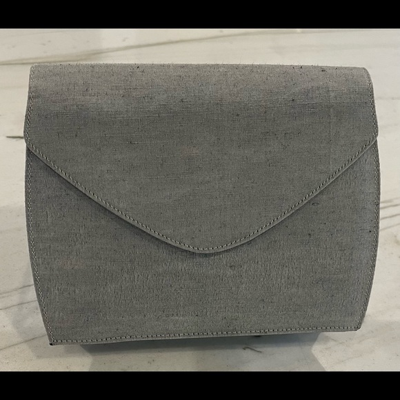 Grey Linen Shoulder Bag with Silver Chain - Picture 2 of 4